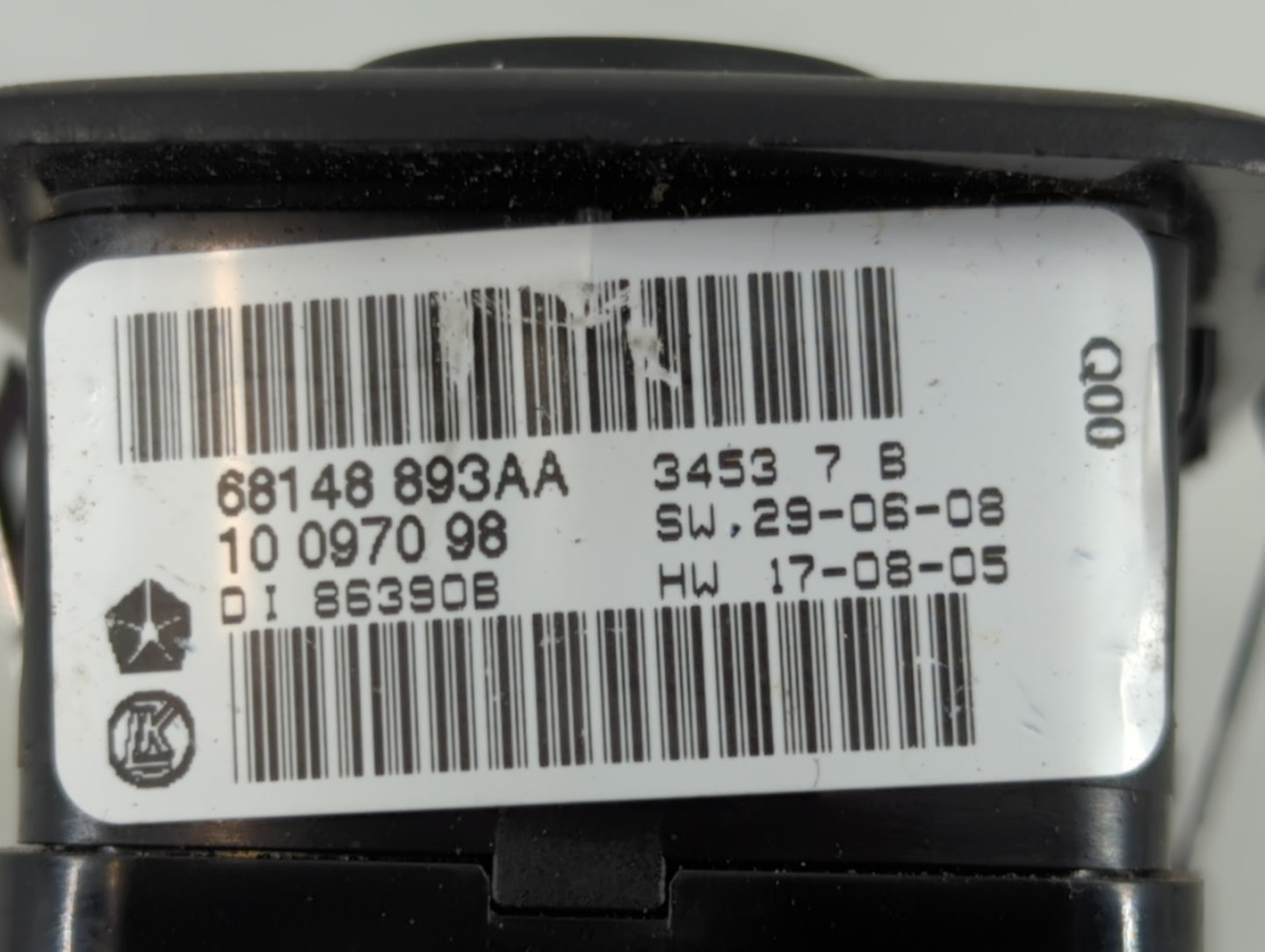 2014 Dodge Ram 1500 Master Power Window Switch Replacement Driver Side Left P/N:68148 893AA Fits OEM Used Auto Parts - Oemus