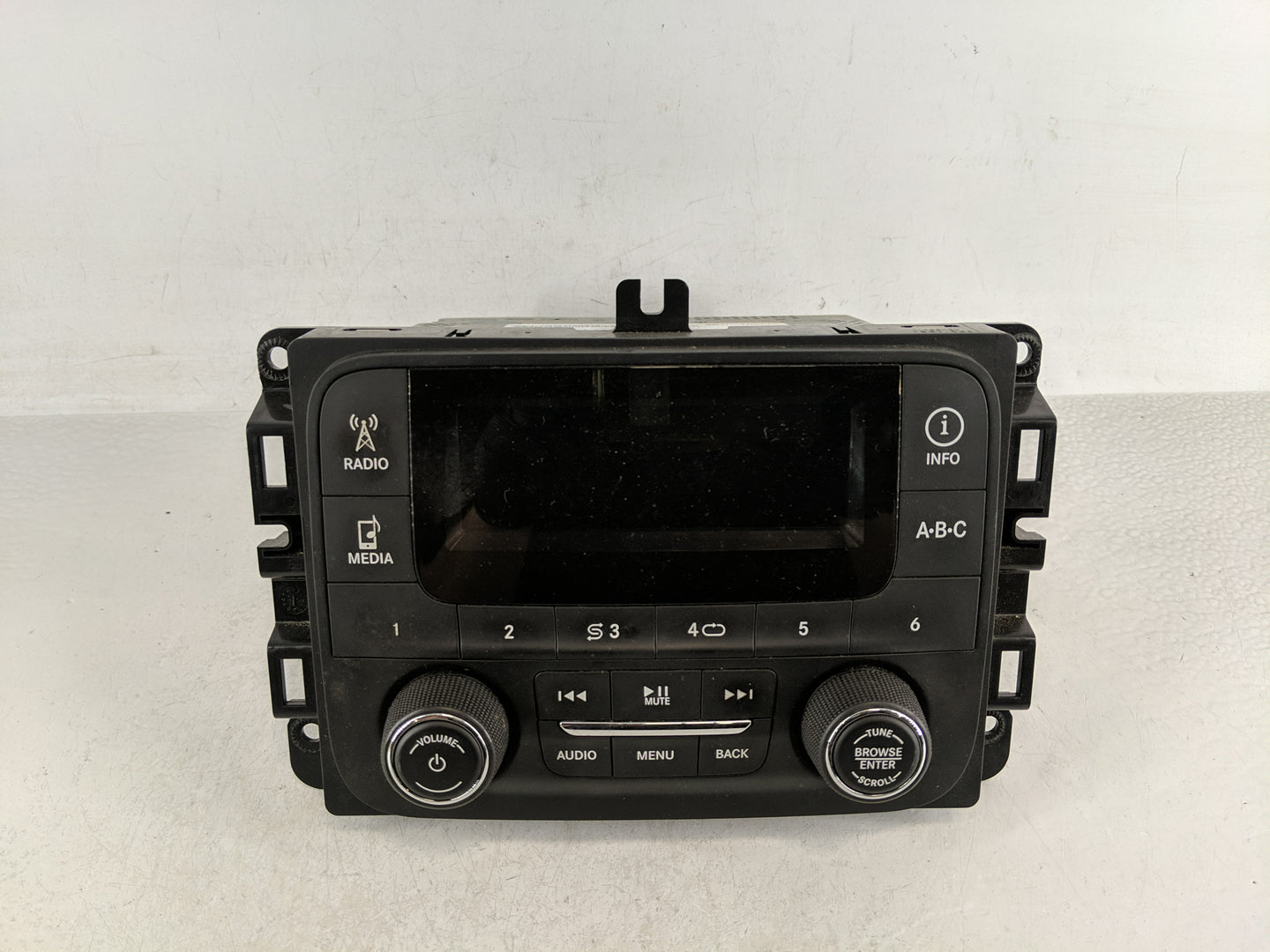 2014 Dodge Ram 1500 Radio AM FM Cd Player Receiver Replacement P/N:P68226683AA Fits OEM Used Auto Parts - Oemusedautoparts1.