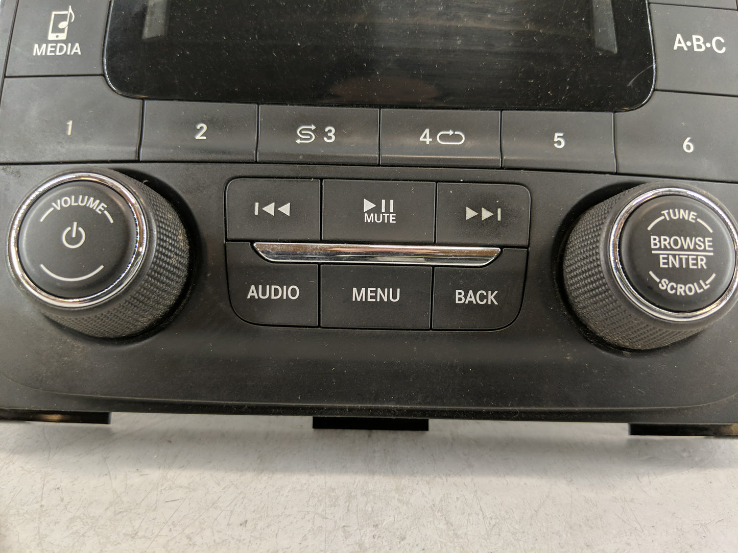 2014 Dodge Ram 1500 Radio AM FM Cd Player Receiver Replacement P/N:P68226683AA Fits OEM Used Auto Parts - Oemusedautoparts1.