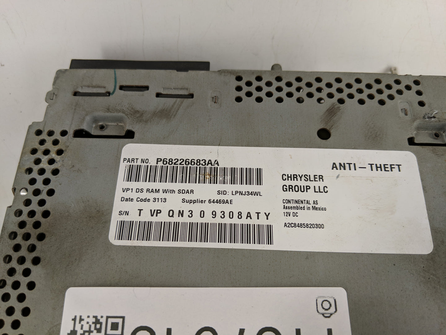 2014 Dodge Ram 1500 Radio AM FM Cd Player Receiver Replacement P/N:P68226683AA Fits OEM Used Auto Parts - Oemusedautoparts1.