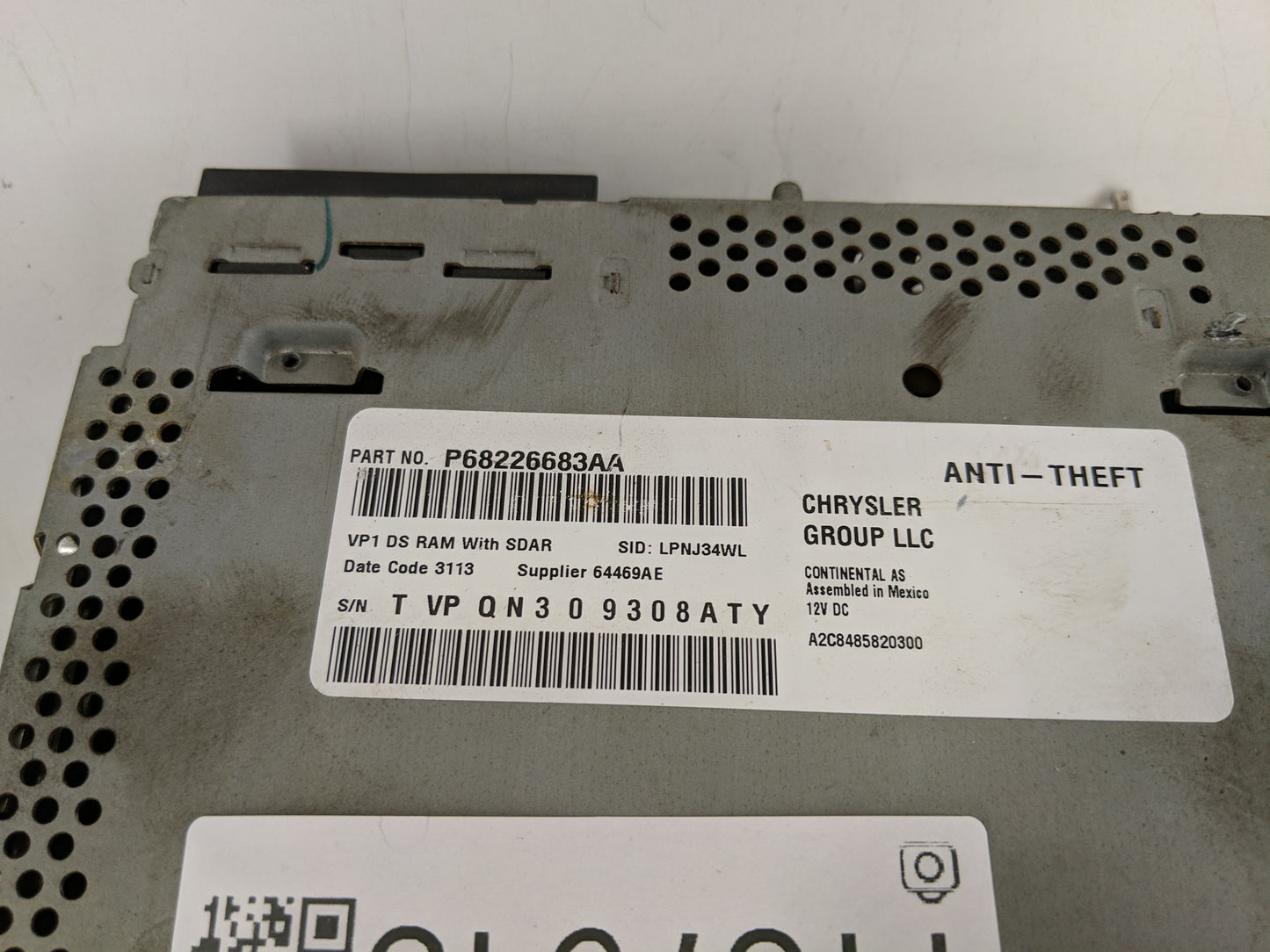 2014 Dodge Ram 1500 Radio AM FM Cd Player Receiver Replacement P/N:P68226683AA Fits OEM Used Auto Parts - Oemusedautoparts1.