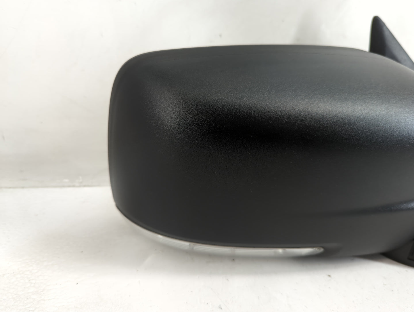 2014 Dodge Ram 1500 Passenger Side View Mirror - Right Door Mirror OEM Used - Oemusedautoparts1.com