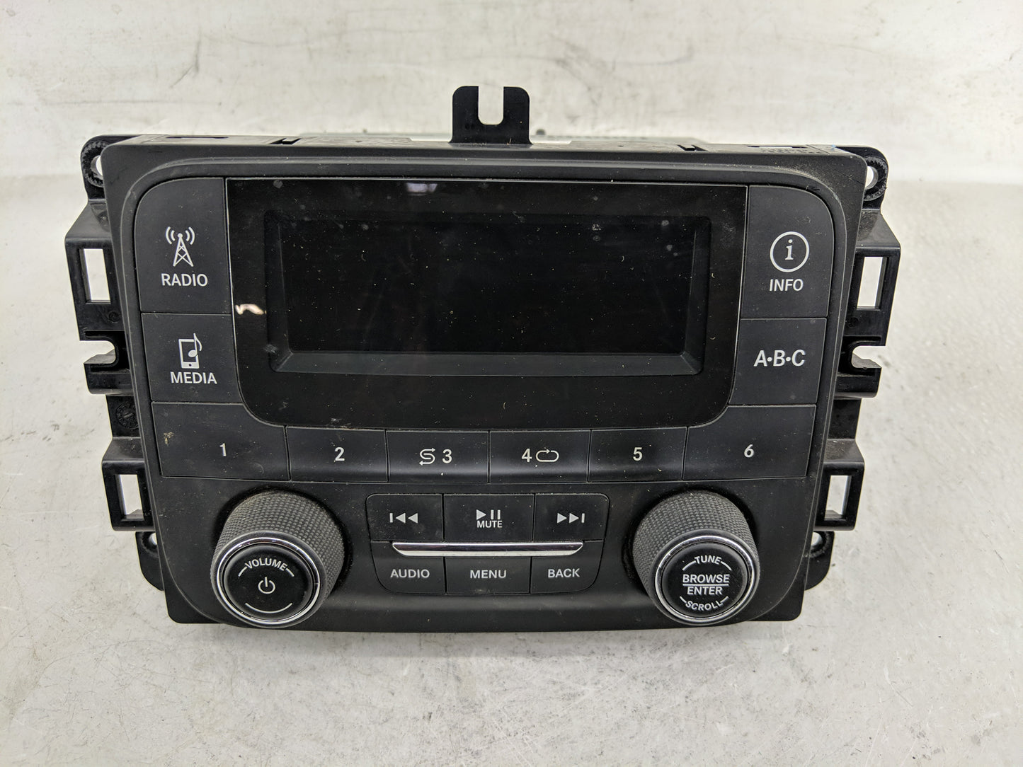 2014 Dodge Ram 1500 Radio AM FM Cd Player Receiver Replacement P/N:P68226683AA Fits OEM Used Auto Parts - Oemusedautoparts1.