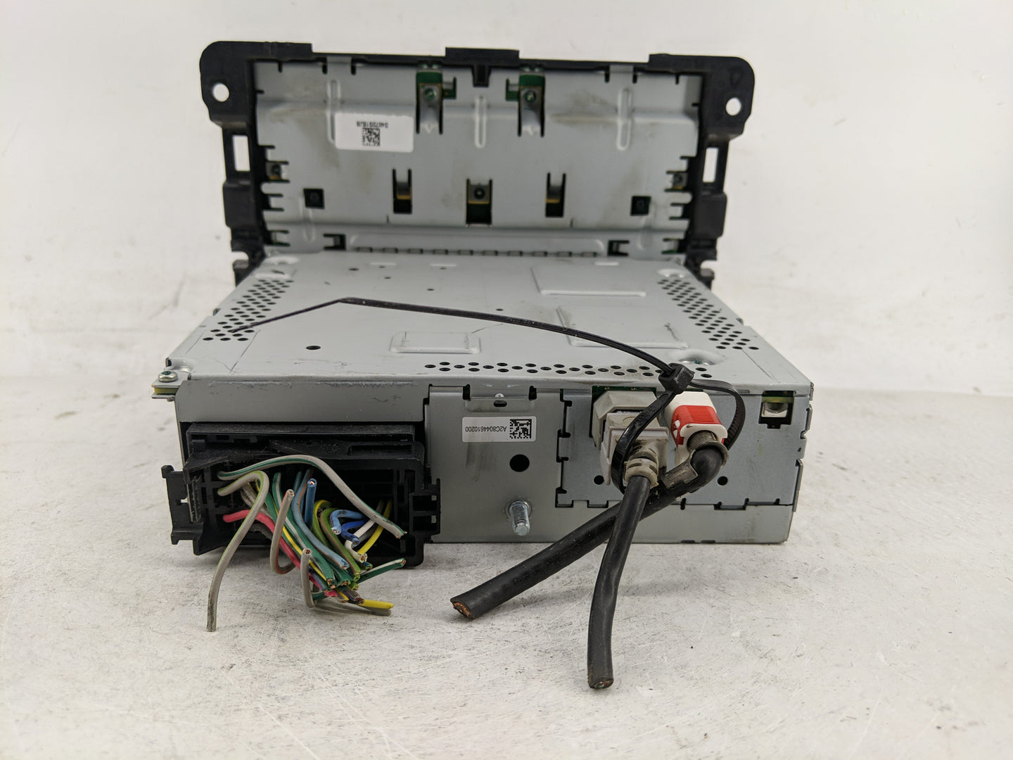 2014 Dodge Ram 1500 Radio AM FM Cd Player Receiver Replacement P/N:P68226683AA Fits OEM Used Auto Parts - Oemusedautoparts1.