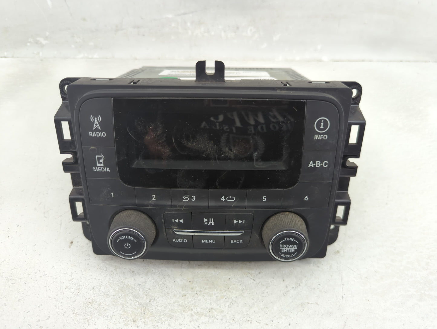2014 Dodge Ram 1500 Radio AM FM Cd Player Receiver Replacement P/N:P68226683AA Fits OEM Used Auto Parts - Oemusedautoparts1.