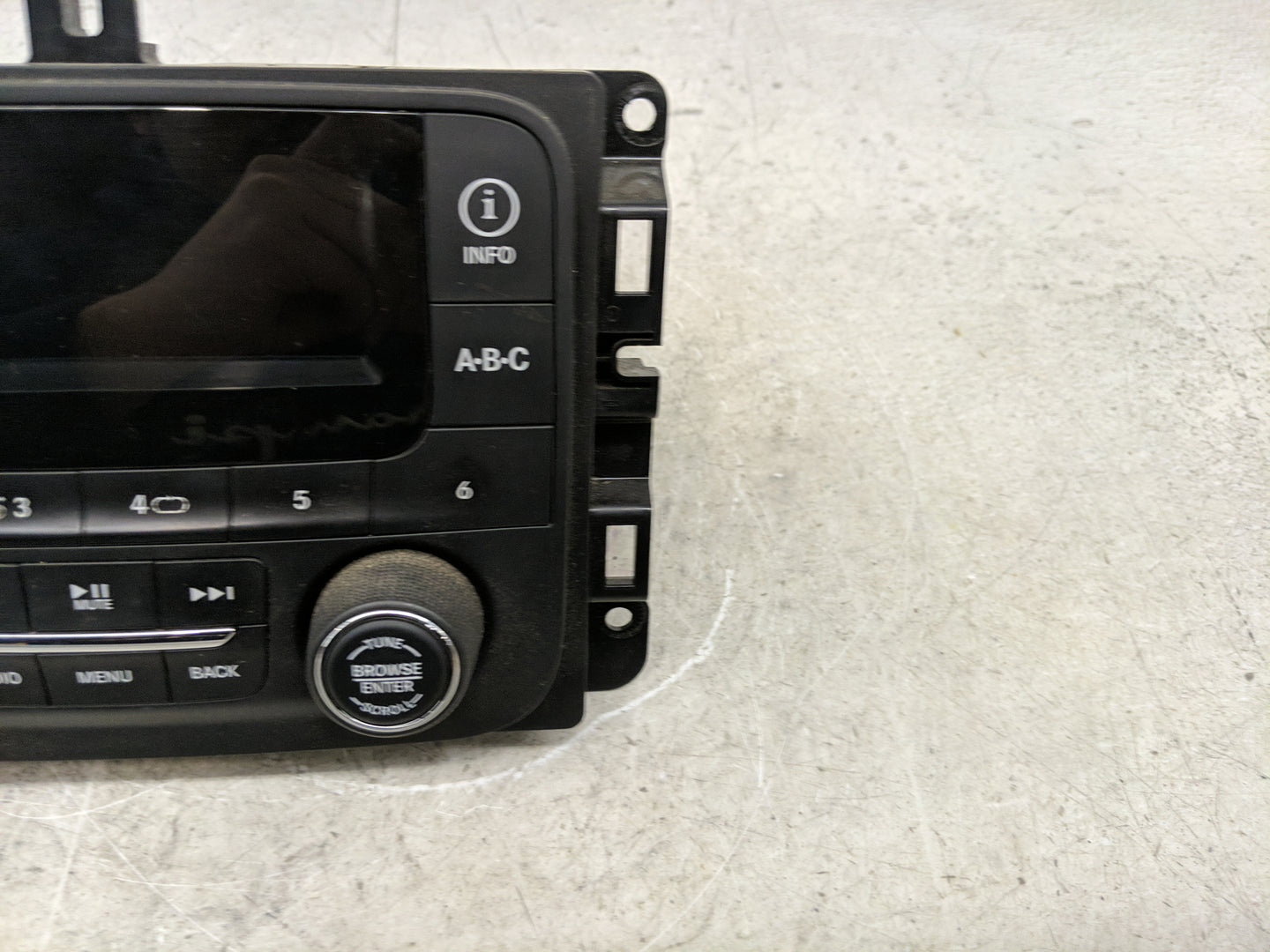 2014 Dodge Ram 1500 Radio AM FM Cd Player Receiver Replacement P/N:68226683AA Fits OEM Used Auto Parts - Oemusedautoparts1.c