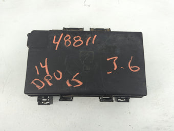 compare product 2014 Dodge Ram 1500 Fusebox Fuse Box Panel Relay Module P/N:P68089578AG Fits OEM Used Auto Parts