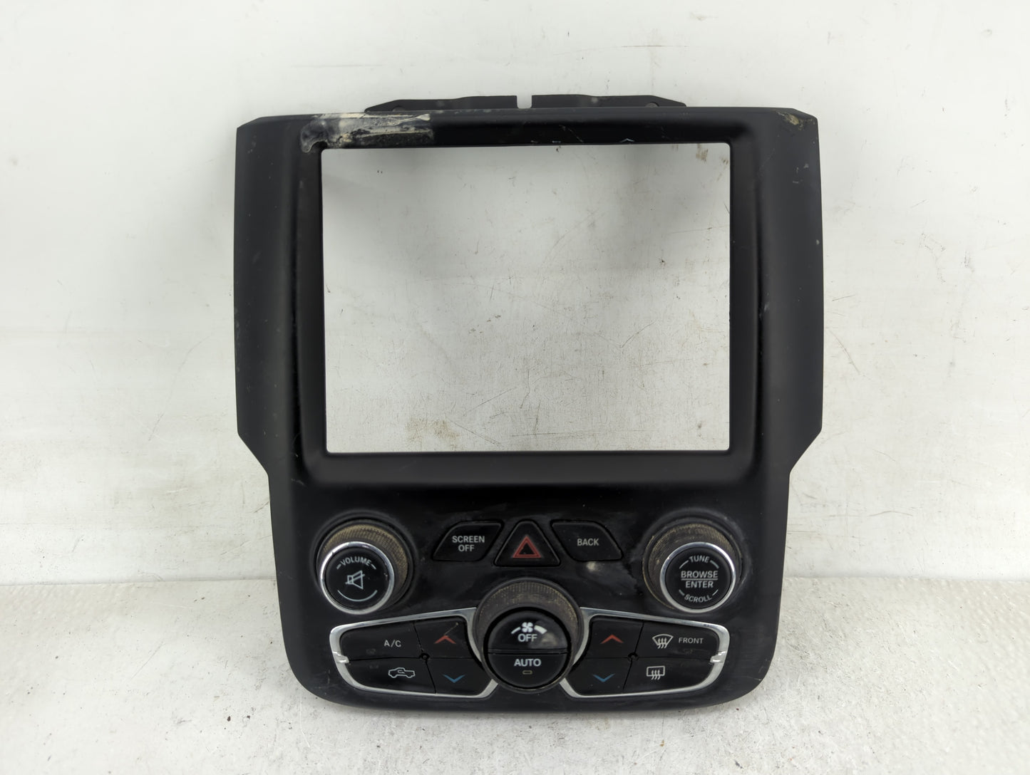 2014 Dodge Ram 1500 Climate Control Module Temperature AC/Heater Replacement P/N:1UJ97DX9AF Fits OEM Used Auto Parts - Oemus