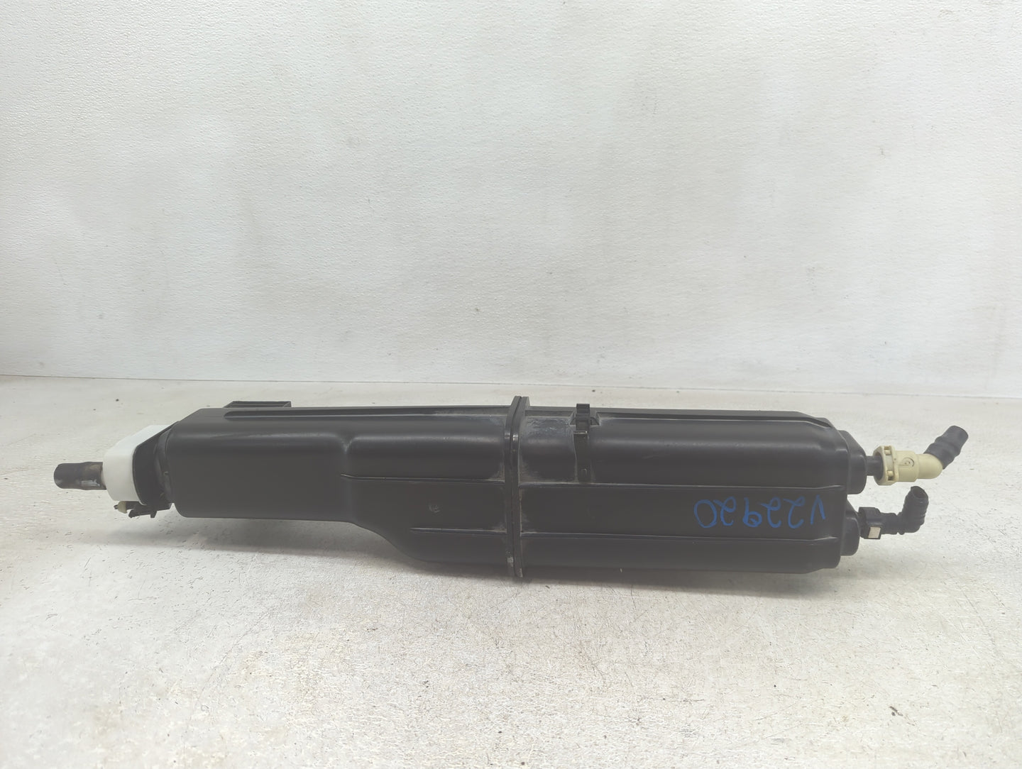 2014 Dodge Ram 1500 Fuel Vapor Charcoal Canister - Oemusedautoparts1.com