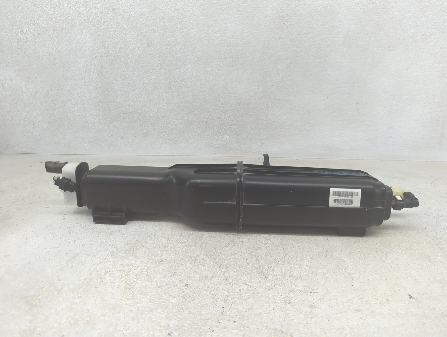 2014 Dodge Ram 1500 Fuel Vapor Charcoal Canister - Oemusedautoparts1.com