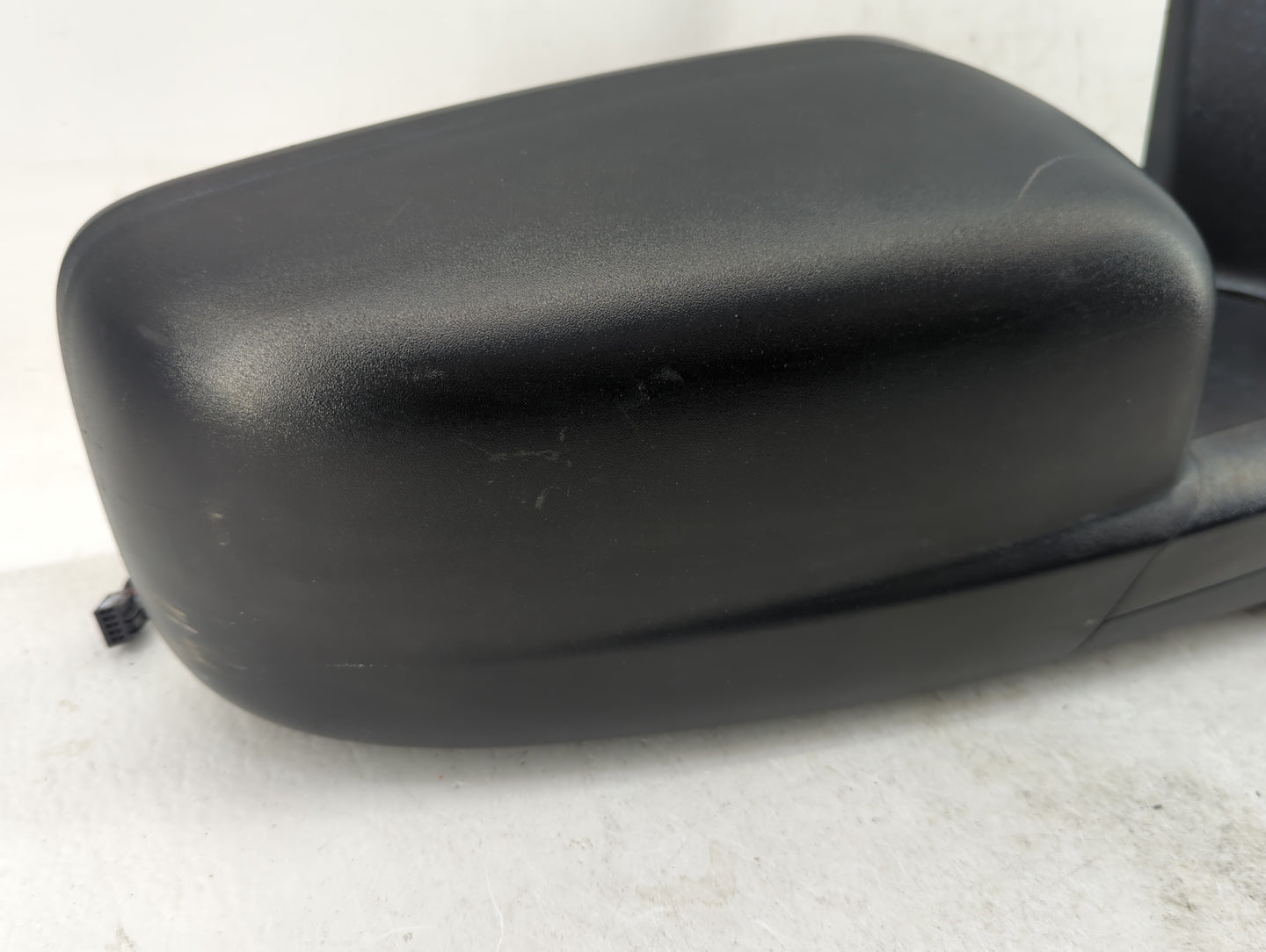 2014 Dodge Ram 1500 Passenger Side View Mirror - Right Door Mirror OEM Used - Oemusedautoparts1.com
