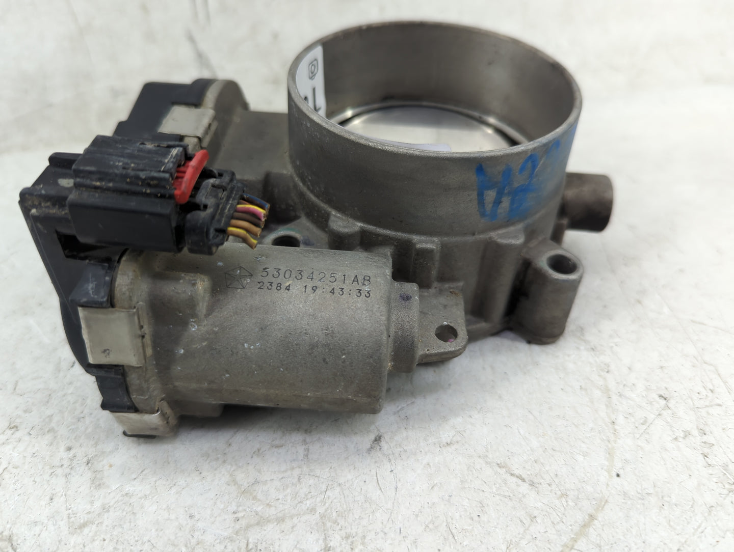 2014 Dodge Ram 1500 Throttle Body P/N:53034251AB Fits Fits 2012 2013 2015 2016 2017 2018 2019 2020 2021 2022 OEM Used Auto P