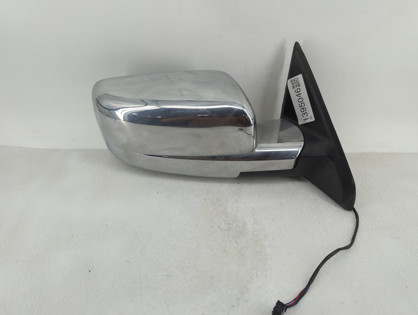 2014 Dodge Ram 1500 Passenger Side View Mirror - Right Door Mirror OEM Used - Oemusedautoparts1.com