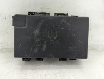 compare product 2014 Dodge Ram 1500 Fusebox Fuse Box Panel Relay Module P/N:7140-5131-40 P68089578AE Fits OEM Used Auto Parts