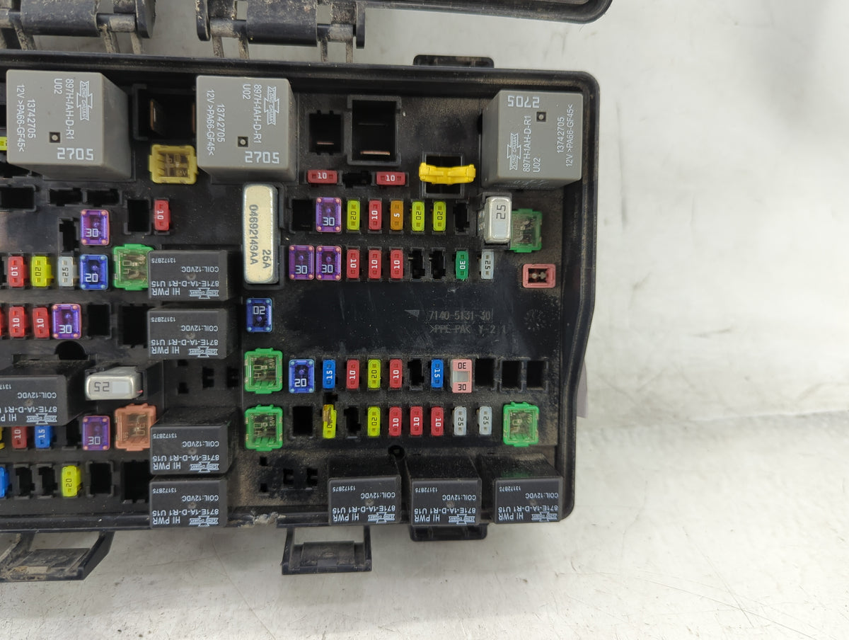 2014 Dodge Ram 1500 Fusebox Fuse Box Panel Relay Module P/N:7140-5131-40 P68089578AE Fits OEM Used Auto Parts - Oemusedautop