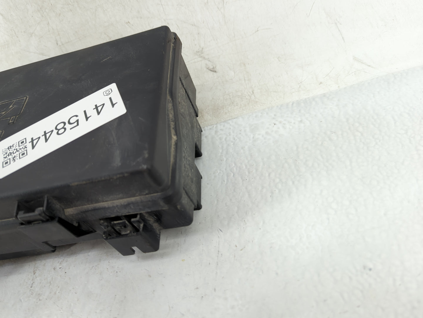 2014 Dodge Ram 1500 Fusebox Fuse Box Panel Relay Module P/N:P68089578AE Fits OEM Used Auto Parts - Oemusedautoparts1.com