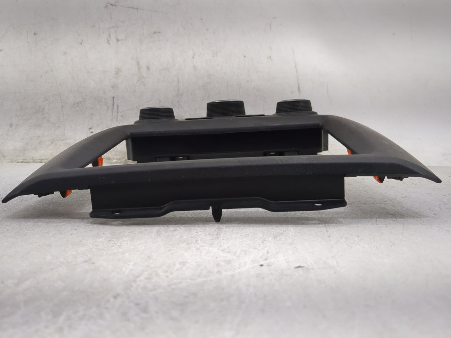 2014 Dodge Ram 1500 Climate Control Module Temperature AC/Heater Replacement P/N:1UJ97DX9AE Fits OEM Used Auto Parts - Oemus