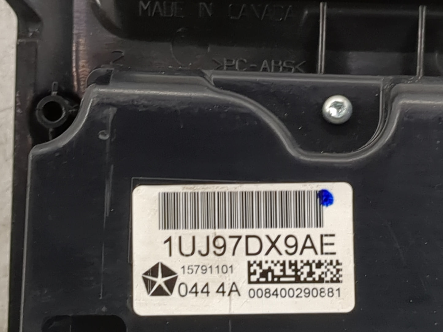 2014 Dodge Ram 1500 Climate Control Module Temperature AC/Heater Replacement P/N:1UJ97DX9AE Fits OEM Used Auto Parts - Oemus