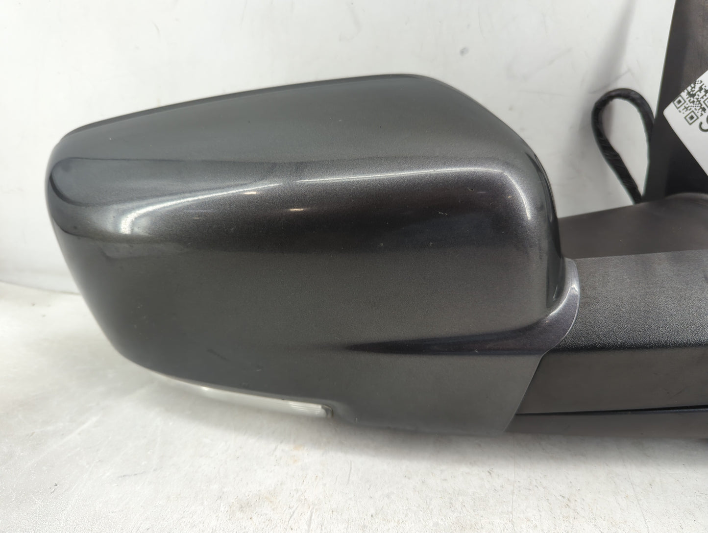 2014 Dodge Ram 1500 Passenger Side View Mirror - Right Door Mirror OEM Used - Oemusedautoparts1.com