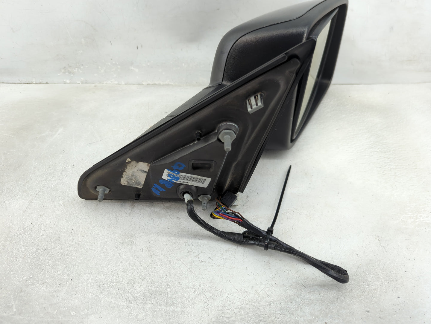 2014 Dodge Ram 1500 Passenger Side View Mirror - Right Door Mirror OEM Used - Oemusedautoparts1.com