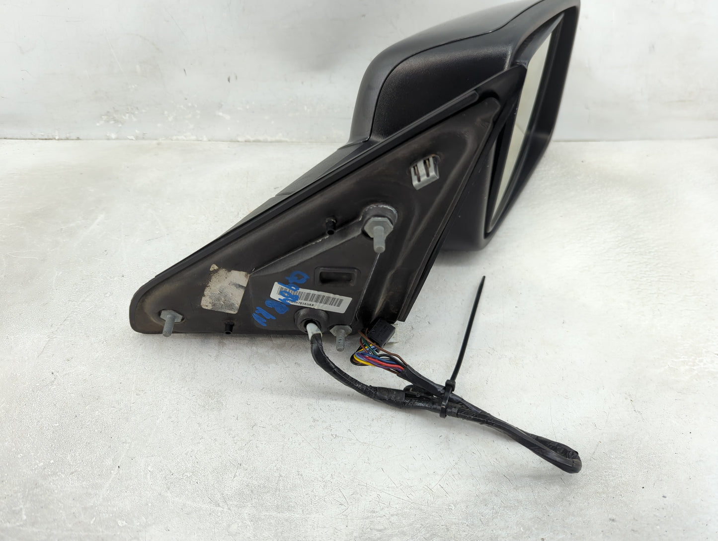 2014 Dodge Ram 1500 Passenger Side View Mirror - Right Door Mirror OEM Used - Oemusedautoparts1.com