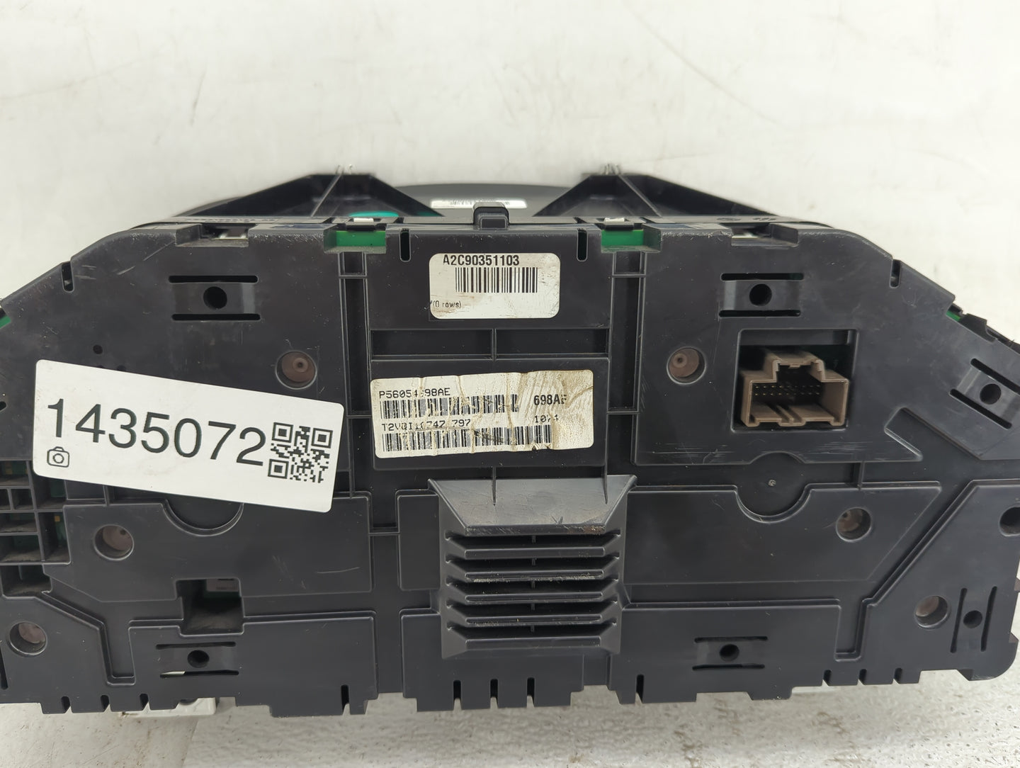 2014 Dodge Ram 1500 Instrument Cluster Speedometer Gauges P/N:P56054698AE A2C90351103 Fits OEM Used Auto Parts - Oemusedauto