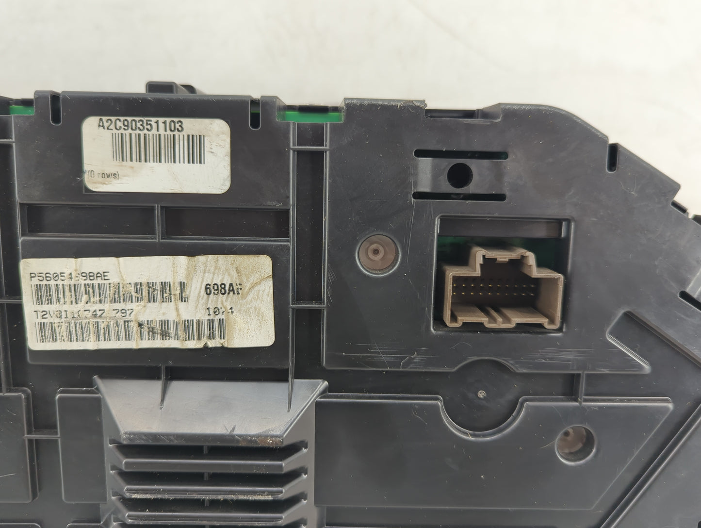2014 Dodge Ram 1500 Instrument Cluster Speedometer Gauges P/N:P56054698AE A2C90351103 Fits OEM Used Auto Parts - Oemusedauto