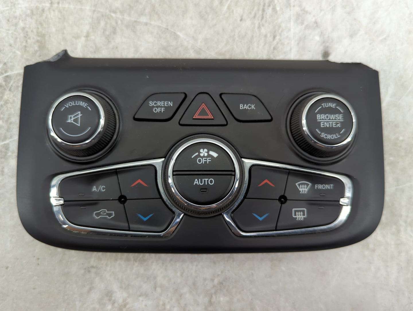 2014 Dodge Ram 1500 Climate Control Module Temperature AC/Heater Replacement P/N:1UJ97DX9AF 16336101 Fits OEM Used Auto Part