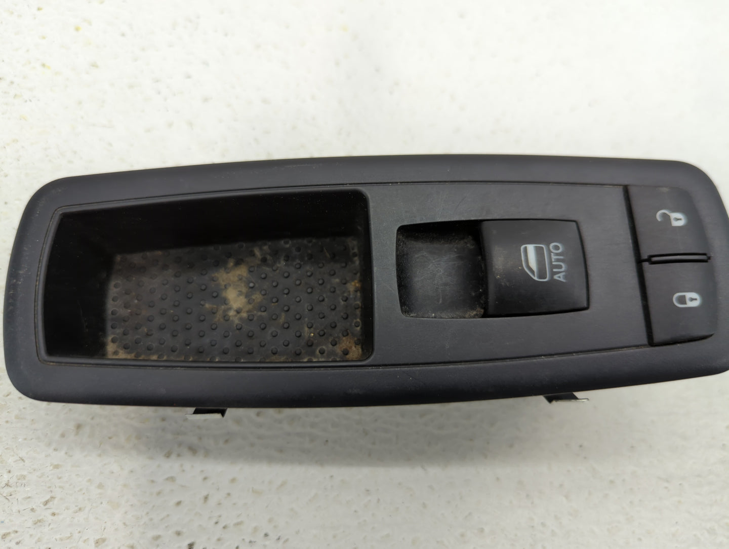 2014 Dodge Ram 1500 Passenger Right Power Window Switch 68110865aa - Oemusedautoparts1.com