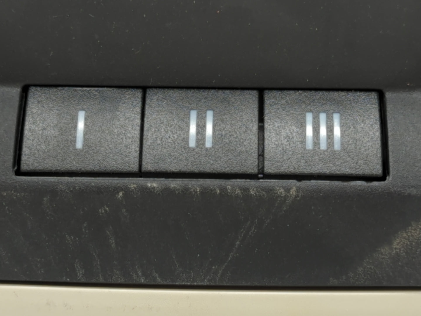2014 Dodge Ram 1500 Center Floor Console P/N:68105822AB Fits Fits 2013 2015 OEM Used Auto Parts - Oemusedautoparts1.com