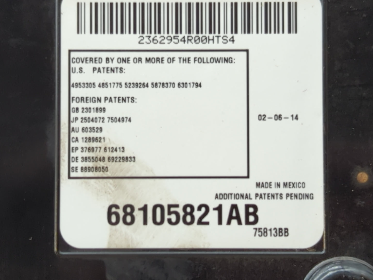 2014 Dodge Ram 1500 Center Floor Console P/N:68105821AB Fits Fits 2013 2015 OEM Used Auto Parts - Oemusedautoparts1.com