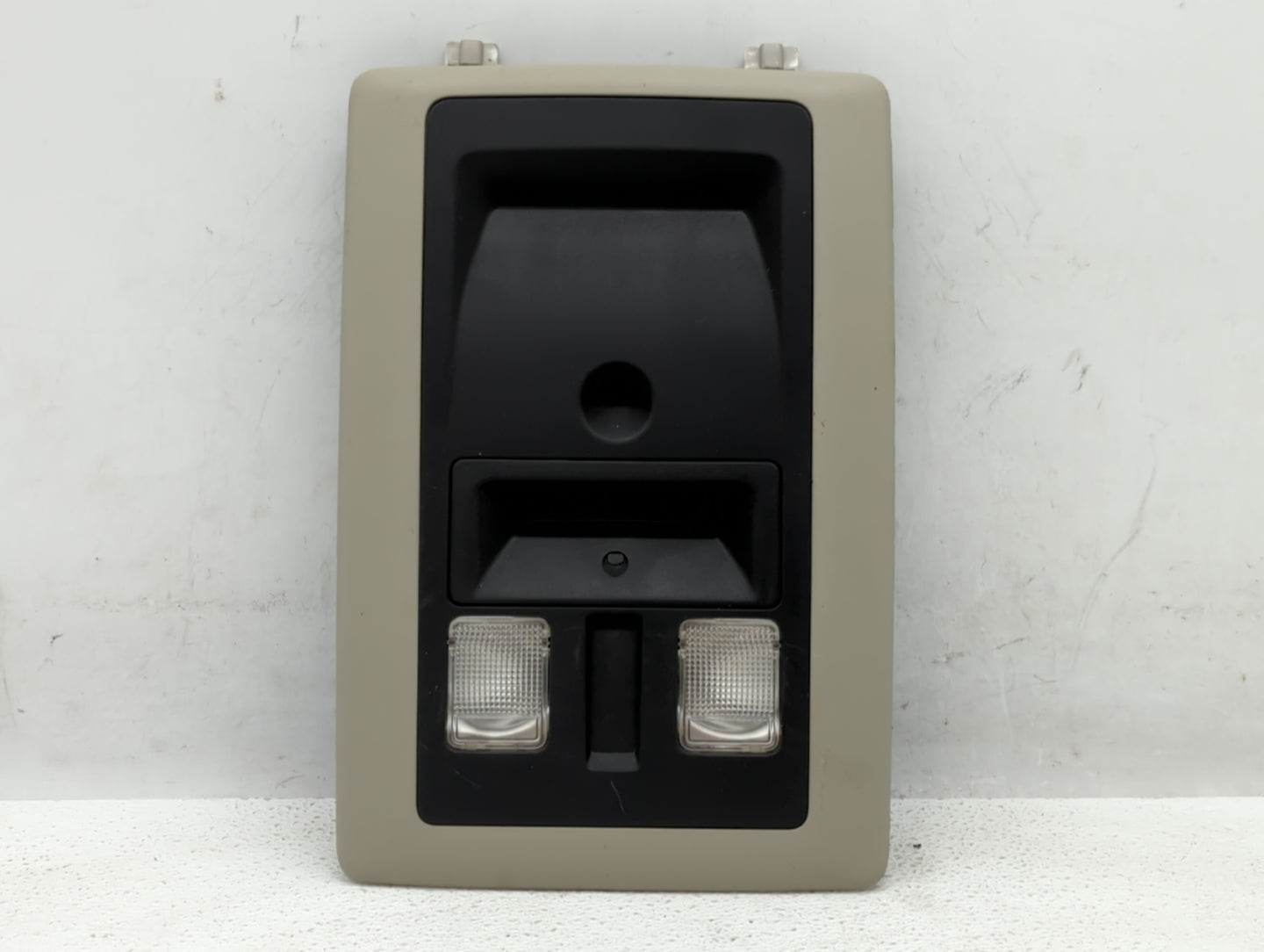 2014 Dodge Ram 1500 Center Floor Console P/N:68105821AB Fits Fits 2013 2015 OEM Used Auto Parts - Oemusedautoparts1.com