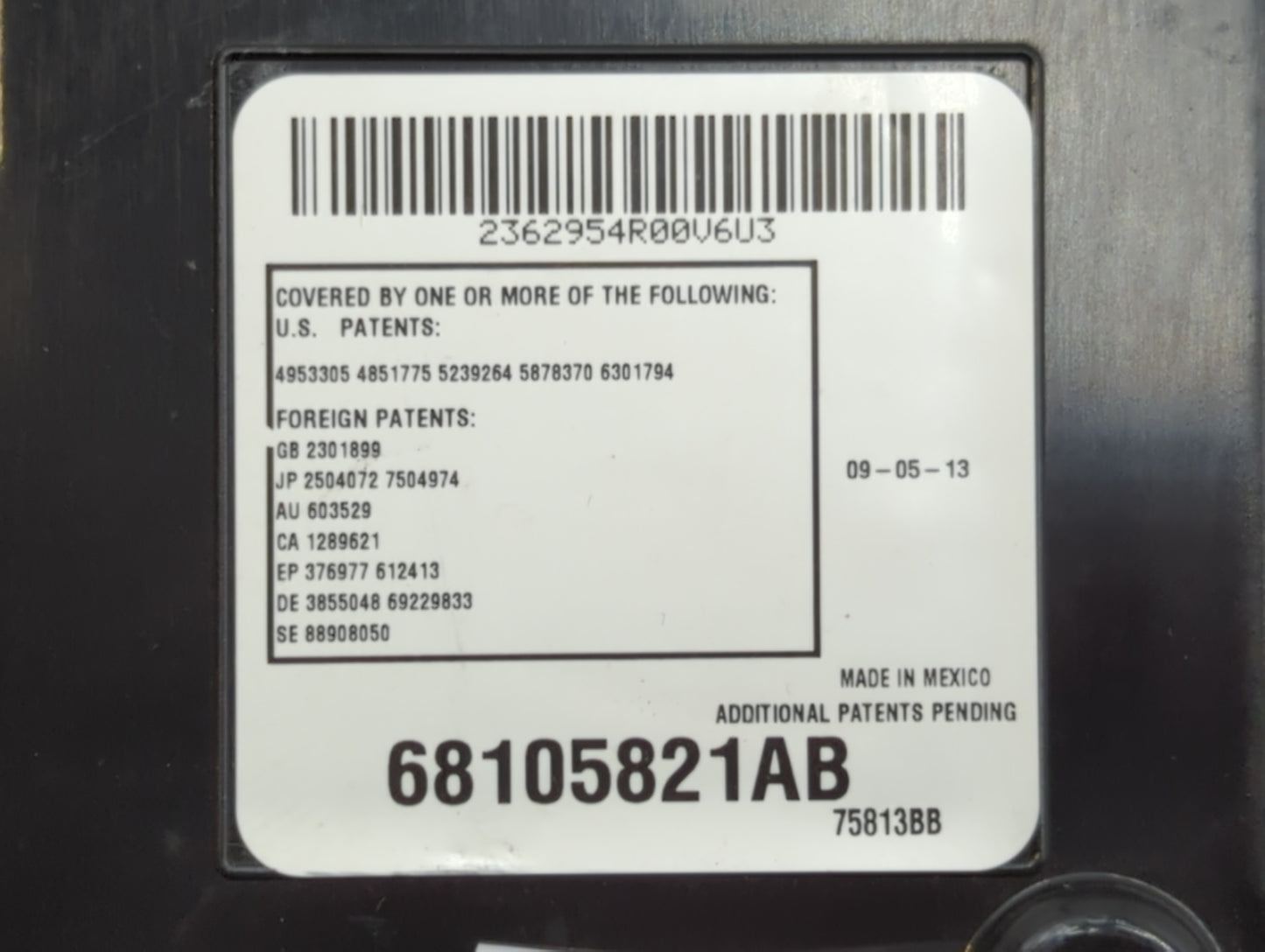 2014 Dodge Ram 1500 Center Floor Console P/N:68105821AB Fits Fits 2013 2015 OEM Used Auto Parts - Oemusedautoparts1.com