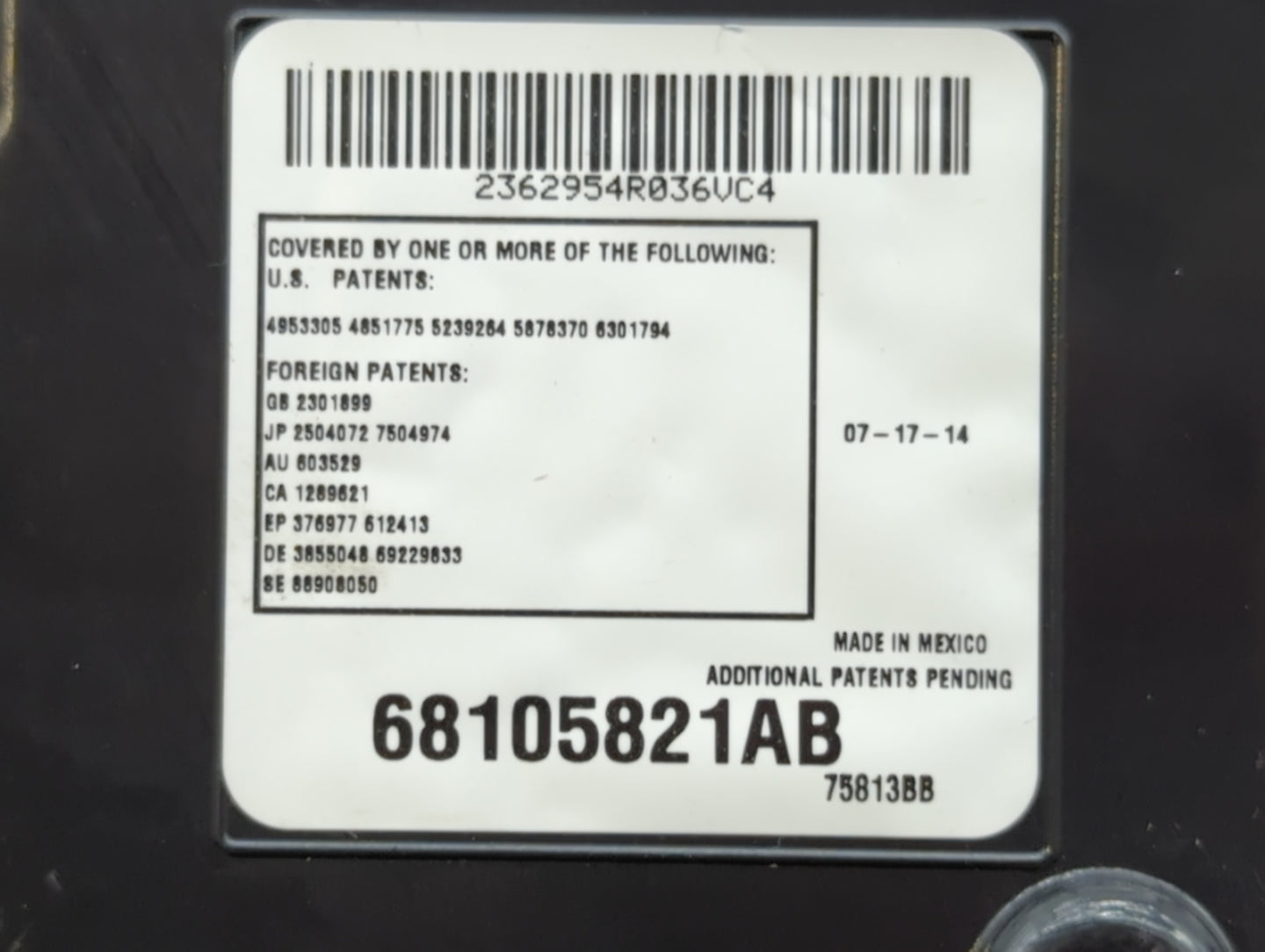 2014 Dodge Ram 1500 Center Floor Console P/N:1515914 Fits Fits 2013 2015 OEM Used Auto Parts - Oemusedautoparts1.com