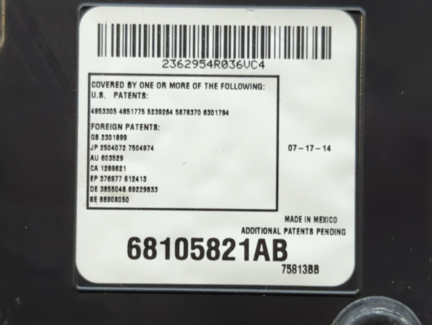 2014 Dodge Ram 1500 Center Floor Console P/N:1515914 Fits Fits 2013 2015 OEM Used Auto Parts - Oemusedautoparts1.com