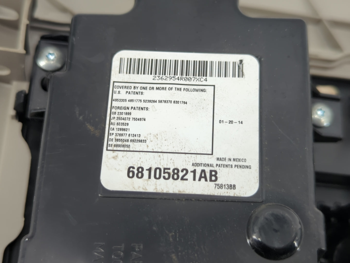 2014 Dodge Ram 1500 Center Floor Console P/N:68105821AB 20120730 Fits Fits 2013 2015 OEM Used Auto Parts - Oemusedautoparts1