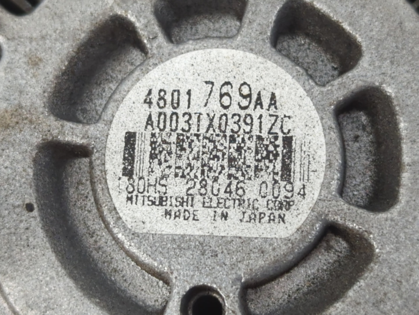 2014 Dodge Ram 1500 Alternator Replacement Generator Charging Assembly Engine OEM P/N:4801769 AA 180HS 28046 3187 Fits OEM U