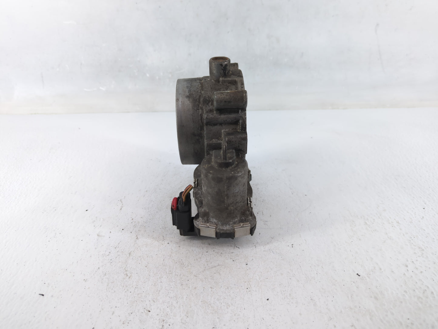 2014 Dodge Ram 1500 Throttle Body P/N:53034251AB Fits Fits 2012 2013 2015 2016 2017 2018 2019 2020 2021 2022 OEM Used Auto P