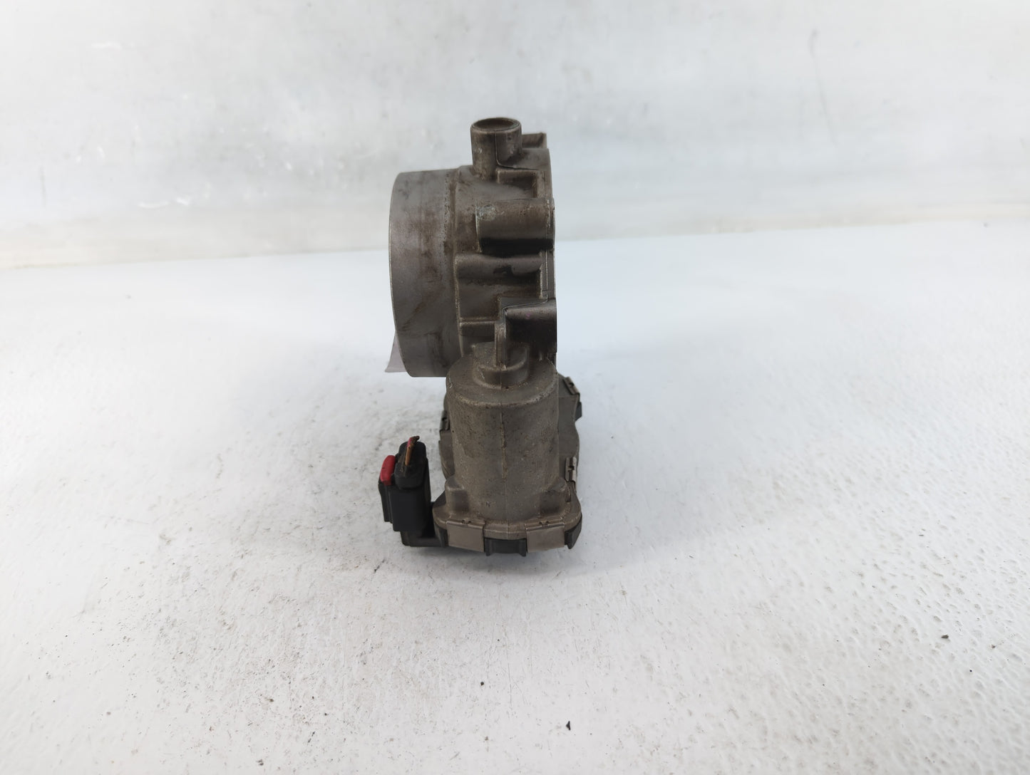 2014 Dodge Ram 1500 Throttle Body P/N:53034251AB Fits Fits 2012 2013 2015 2016 2017 2018 2019 2020 2021 2022 OEM Used Auto P