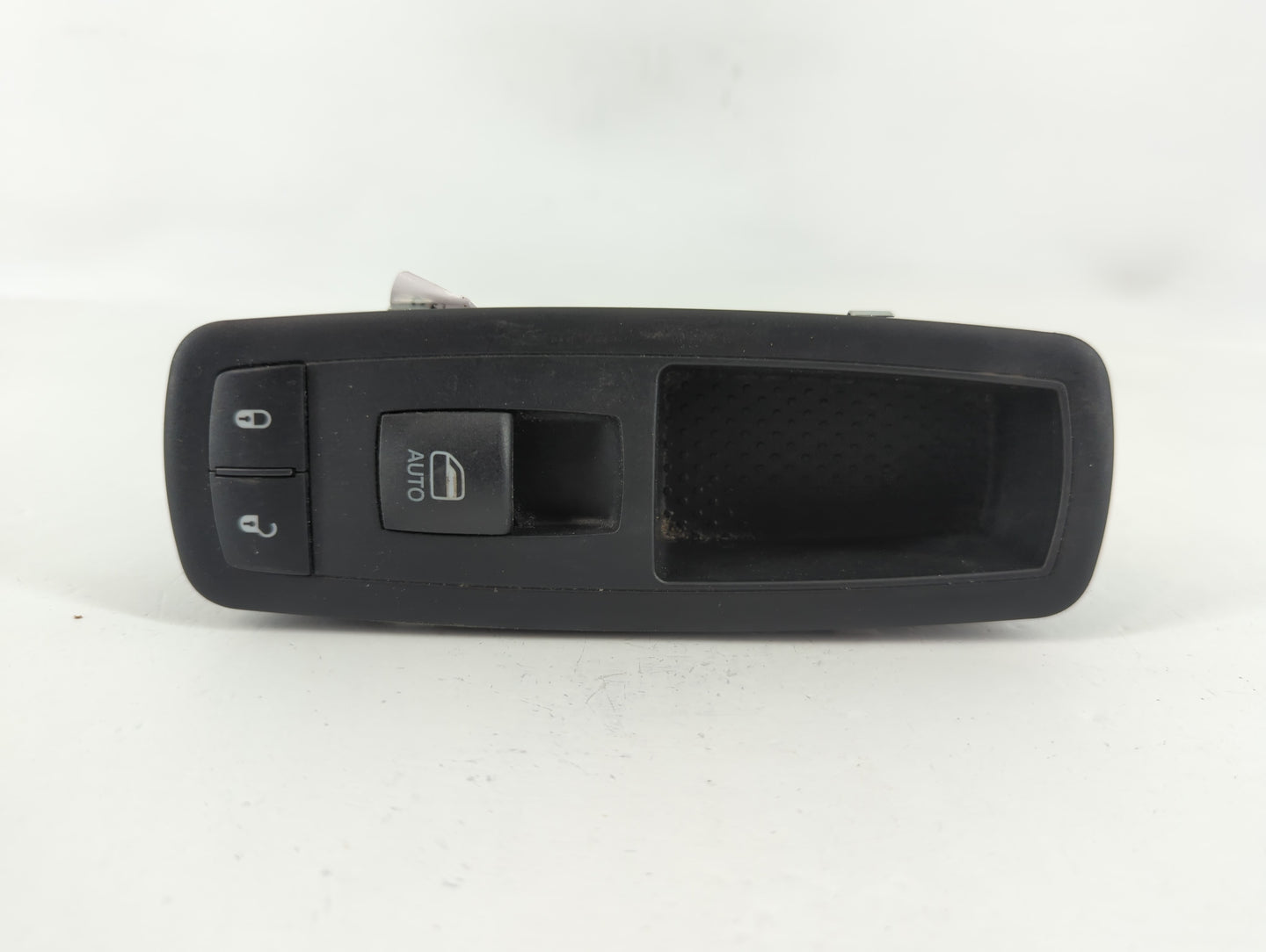 2014 Dodge Ram 1500 Master Power Window Switch Replacement Driver Side Left P/N:P68148892AB Fits OEM Used Auto Parts - Oemus