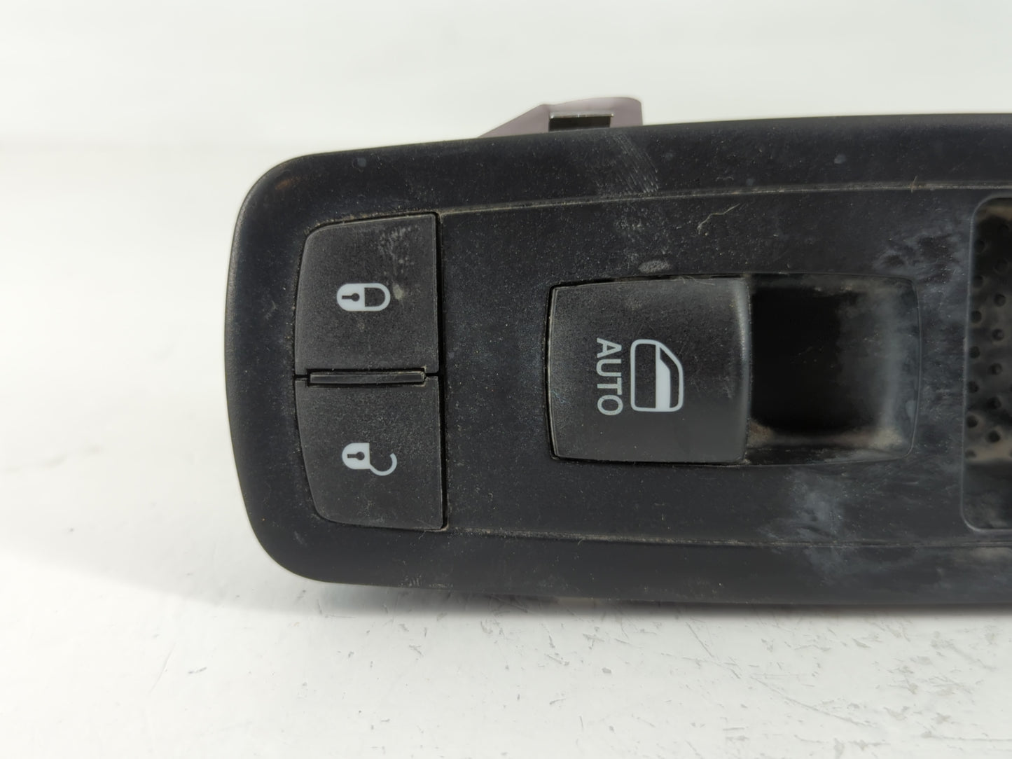 2014 Dodge Ram 1500 Master Power Window Switch Replacement Driver Side Left P/N:P68212782AA Fits OEM Used Auto Parts - Oemus