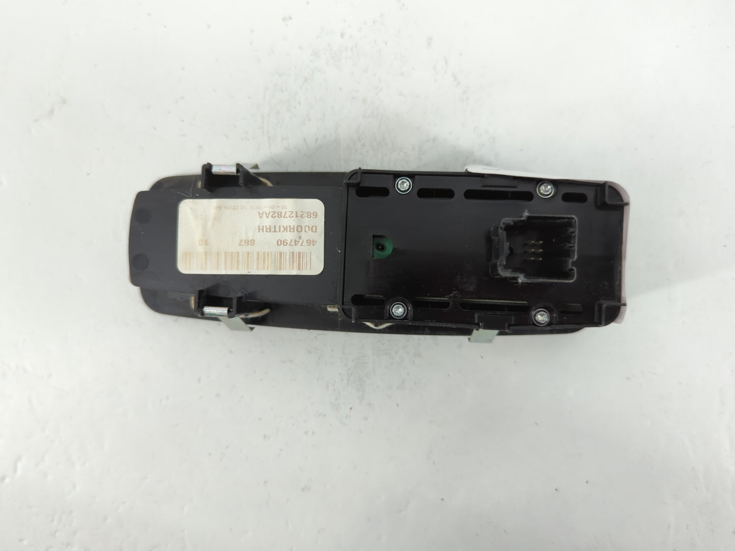 2014 Dodge Ram 1500 Master Power Window Switch Replacement Driver Side Left P/N:P68212782AA Fits OEM Used Auto Parts - Oemus