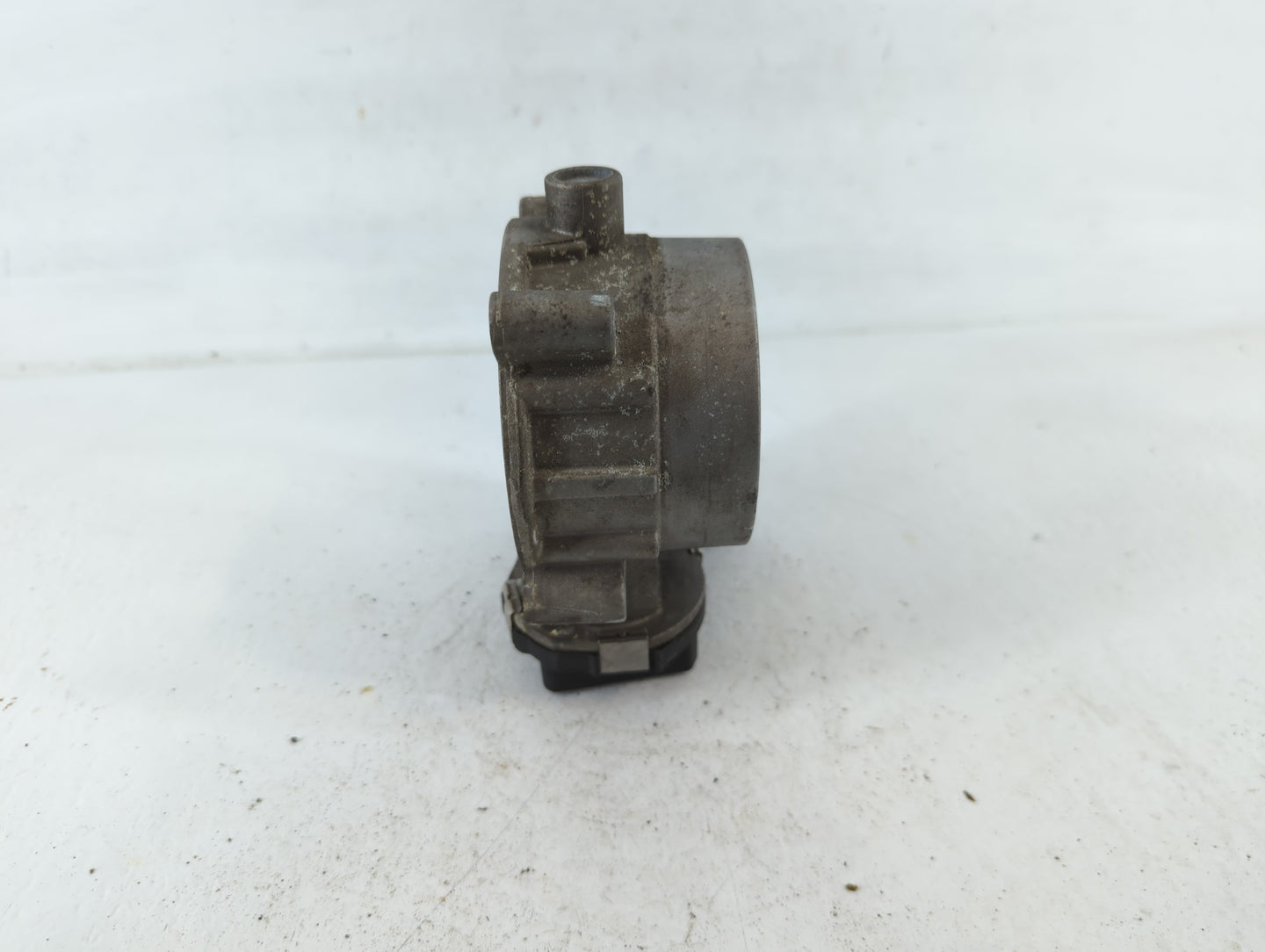 2014 Dodge Ram 1500 Throttle Body P/N:53034251AB Fits Fits 2012 2013 2015 2016 2017 2018 2019 2020 2021 2022 OEM Used Auto P