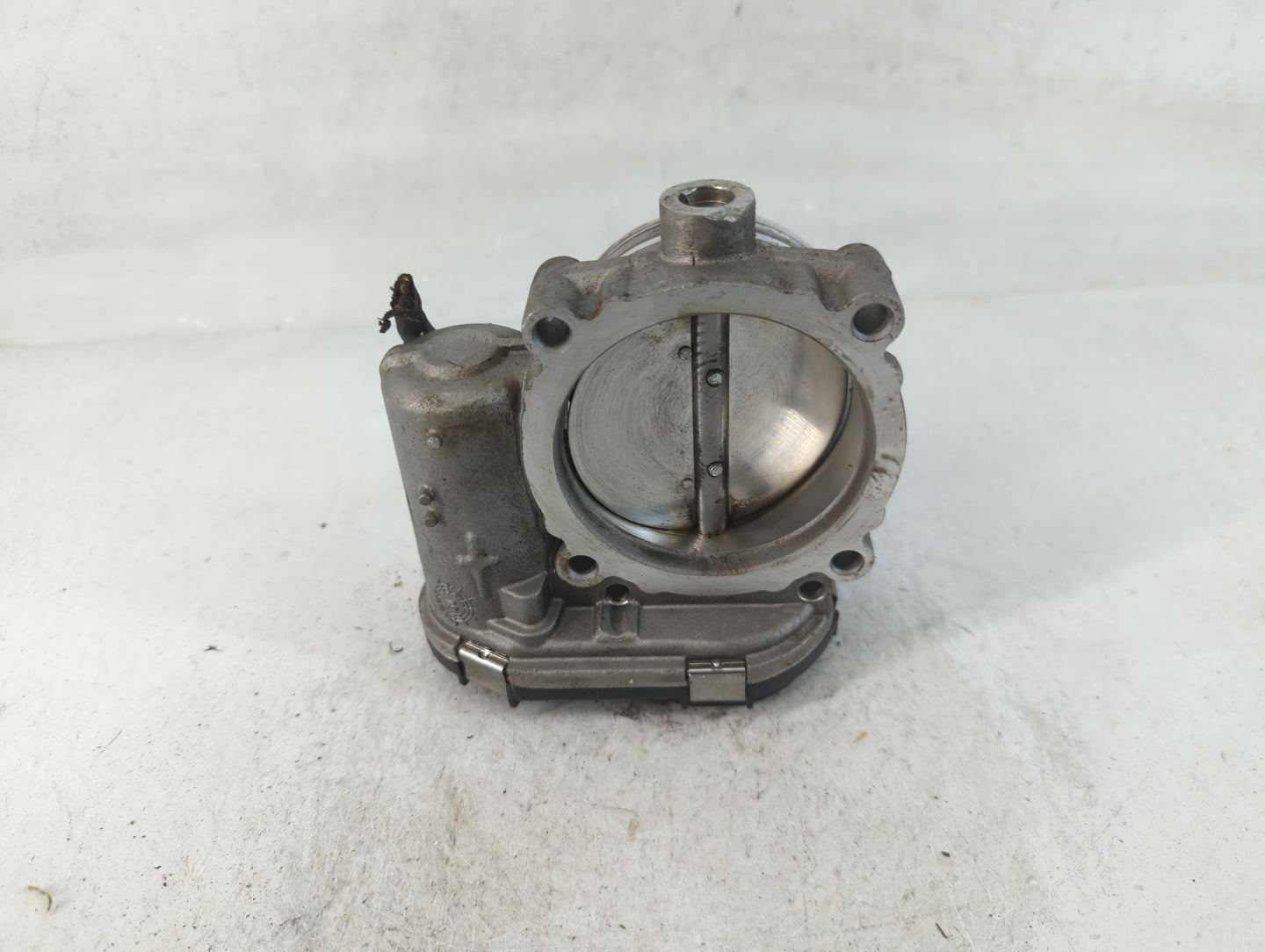 2014 Dodge Ram 1500 Throttle Body P/N:05184349AF Fits Fits 2011 2012 2013 2015 2016 2017 2018 2019 2020 2021 2022 OEM Used A