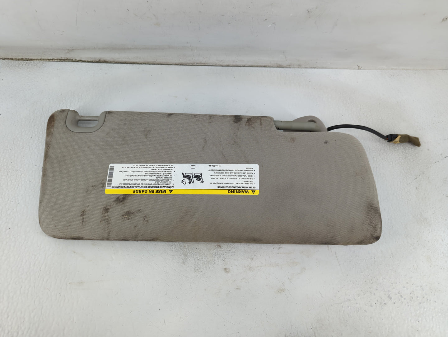 2014 Dodge Ram 1500 Sun Visor Shade Replacement Passenger Right Mirror Fits Fits 2013 2015 2016 2017 2018 OEM Used Auto Part