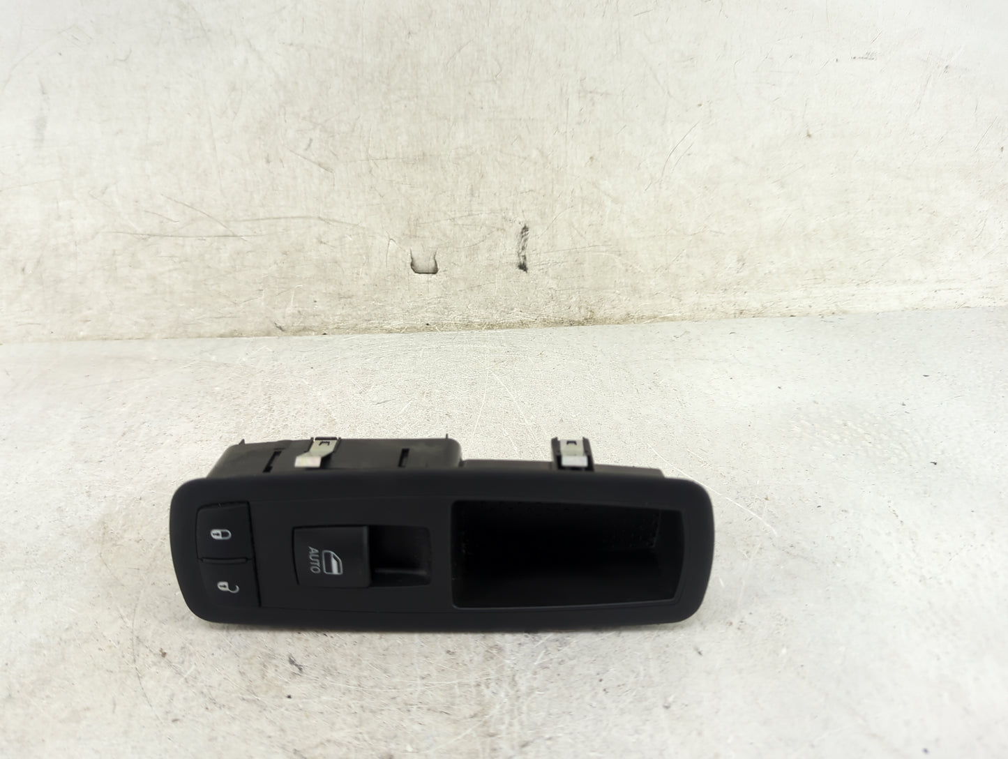 2014 Dodge Ram 2500 Passenger Right Power Window Switch 68110865aa - Oemusedautoparts1.com