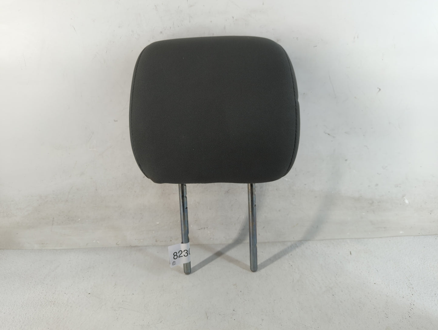 2014 Dodge Ram 2500 Headrest Head Rest Front Driver Passenger Seat Fits OEM Used Auto Parts - Oemusedautoparts1.com