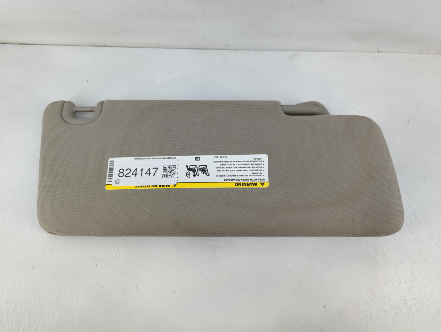2014 Dodge Ram 2500 Sun Visor Shade Replacement Driver Left Mirror Fits Fits 2013 2015 2016 2017 2018 2019 2020 2021 2022 OE