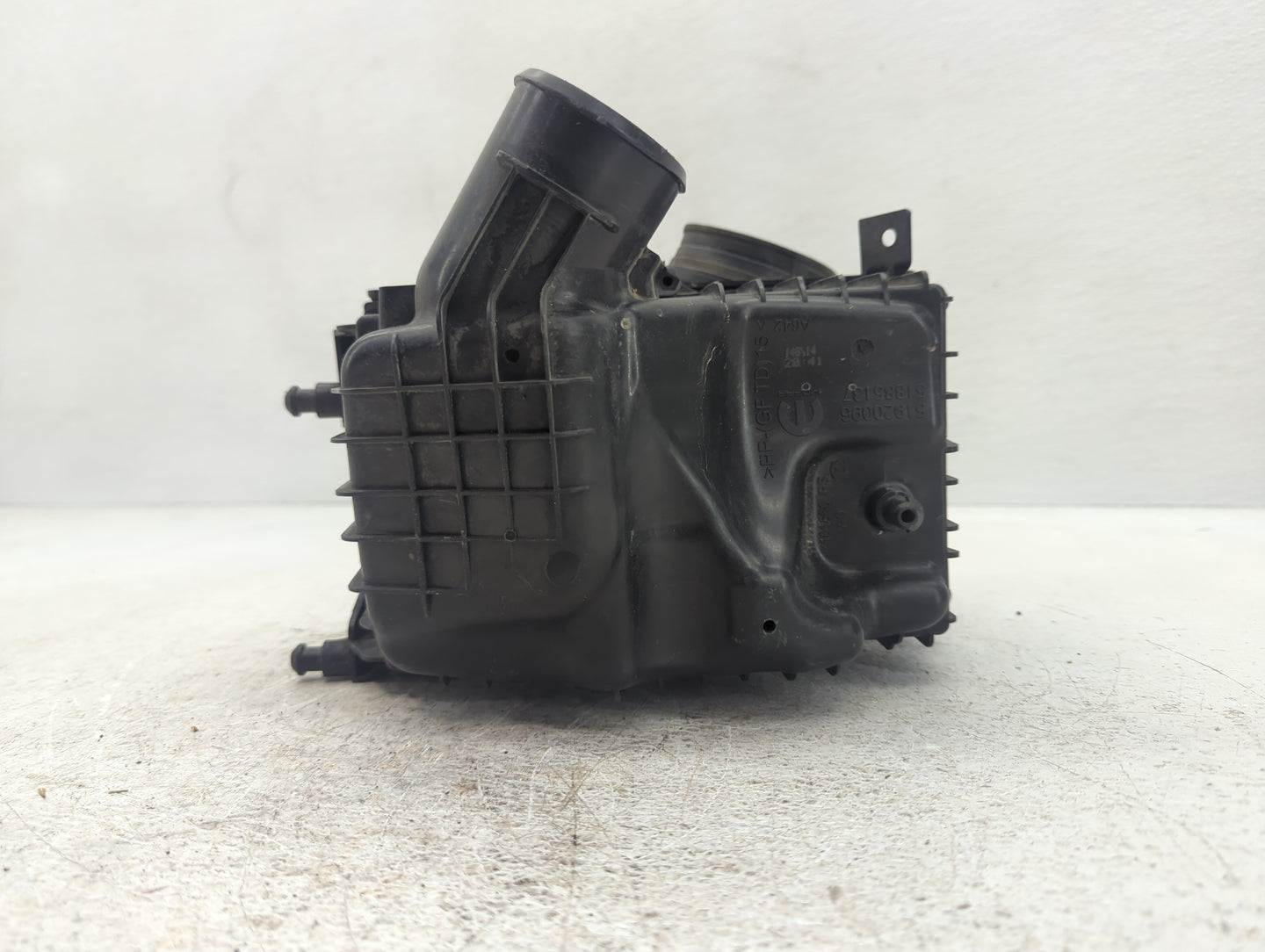 2014-2015 Fiat 500 Air Cleaner Intake-duct Hose Tube - Oemusedautoparts1.com