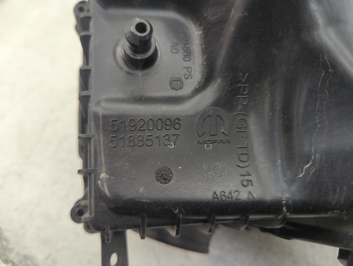2014-2015 Fiat 500 Air Cleaner Intake-duct Hose Tube - Oemusedautoparts1.com